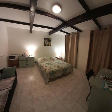 Chambre Independante A La Campagne Puycalvel Lautrec 外观 照片