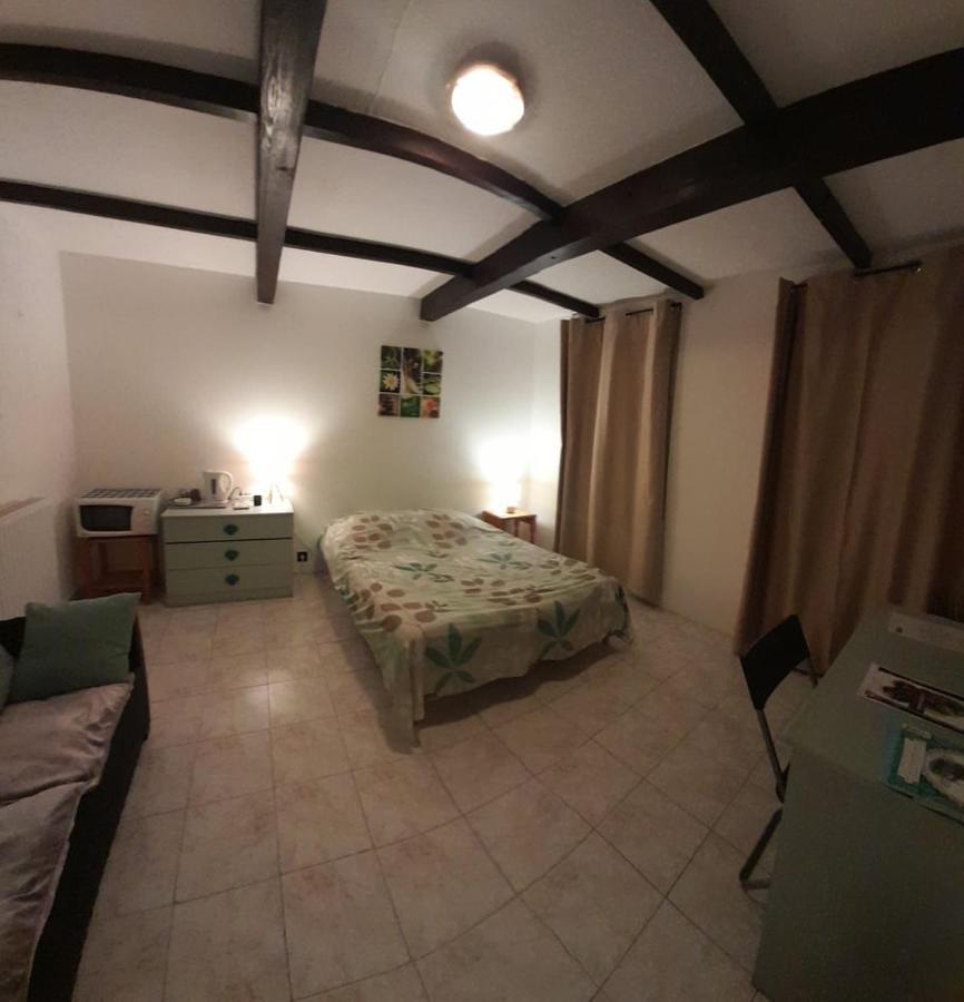 Chambre Independante A La Campagne Puycalvel Lautrec 外观 照片